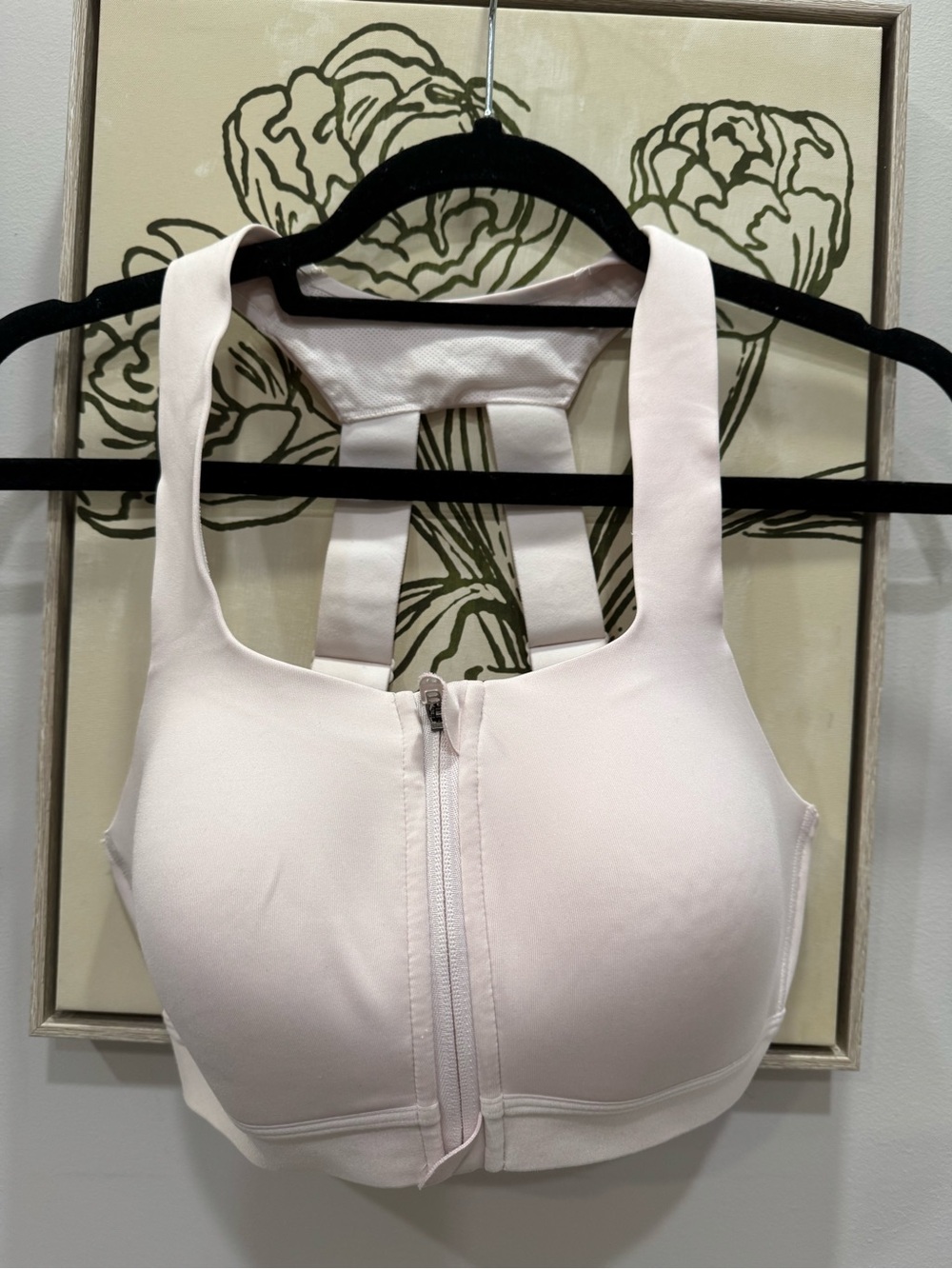 All in Motion Light Blush Front-Zip Sports Bra Women Small ~ GOOD CONDITION